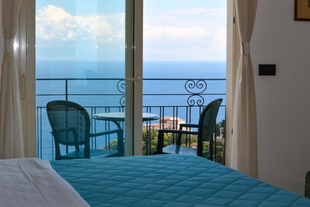 Standard double chambre avec balcon et Vue mer Hotel Condor