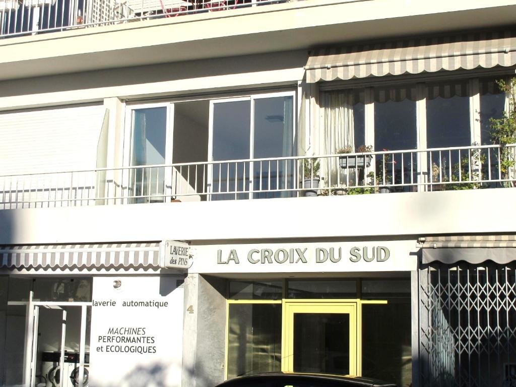 Apartment La Croix Du Sud