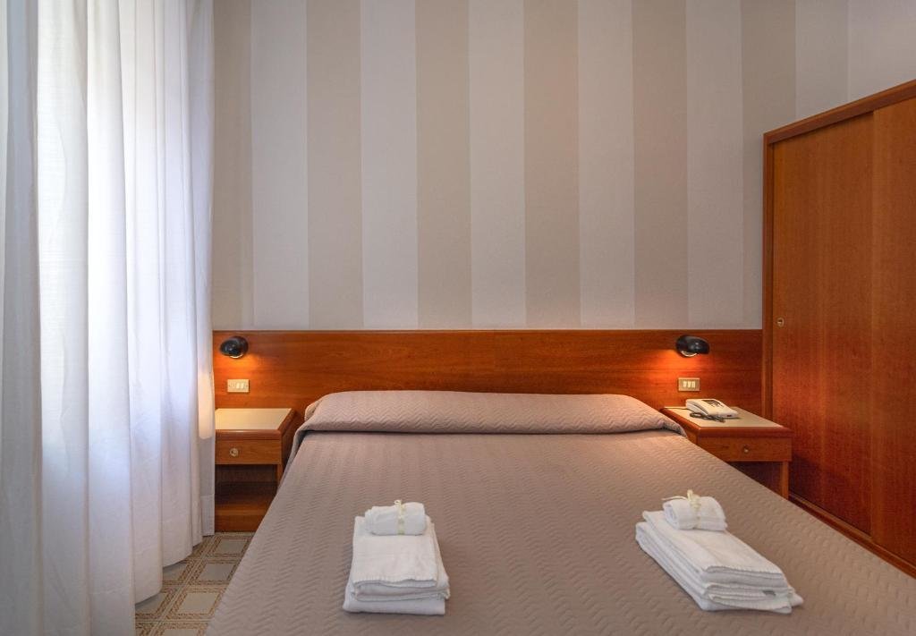 Standard Doppel Zimmer Hotel Brunella