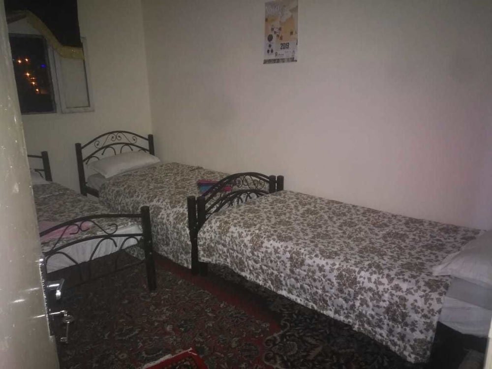 Cama en dormitorio compartido Youth guest house