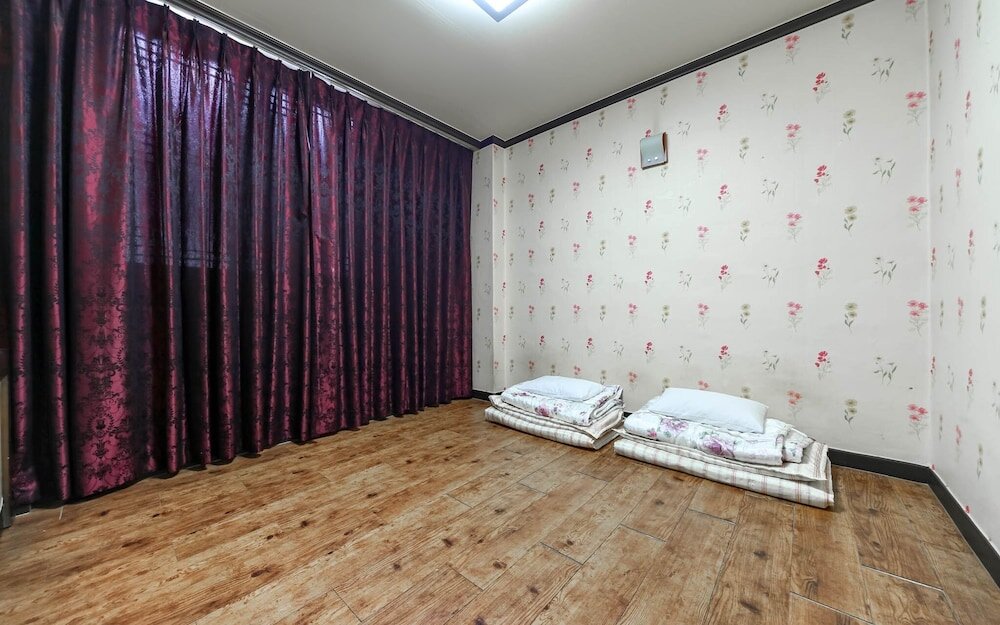 Standard Zimmer Gimcheon Mong Plus