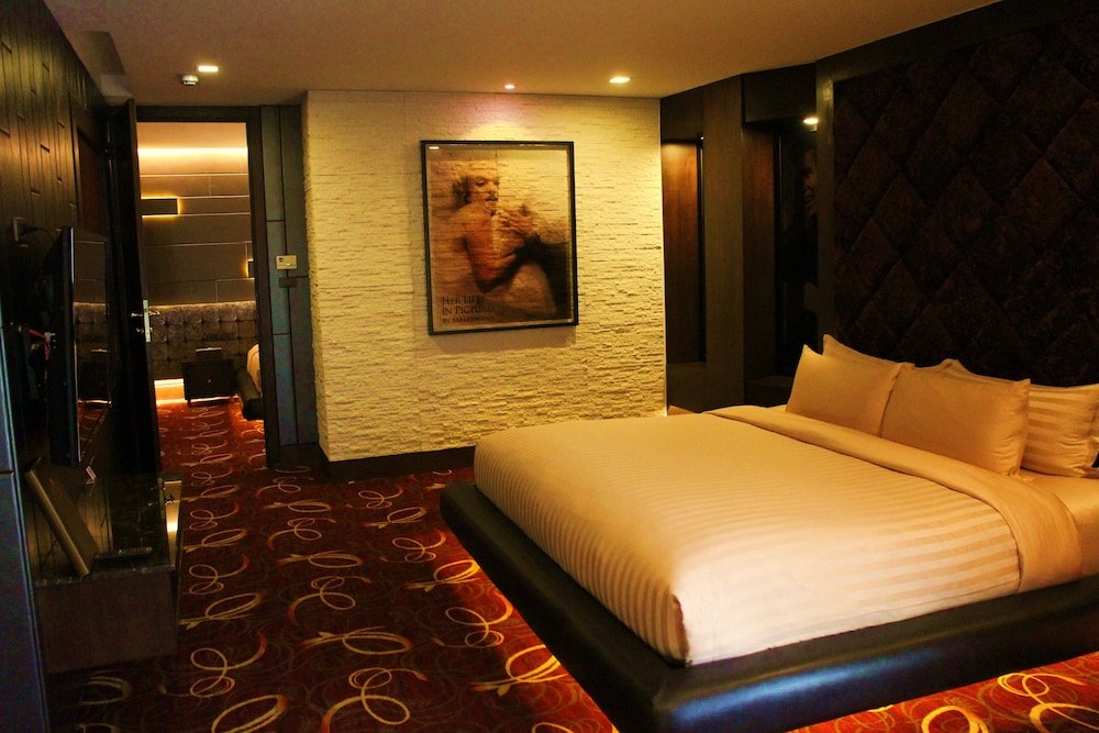 Семейный люкс с балконом Maleewana Hotel & Resort