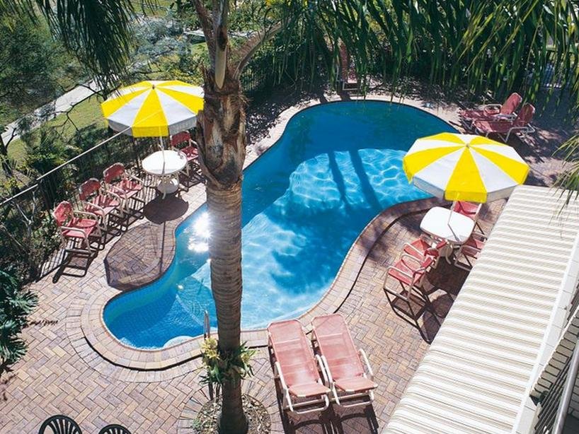 Апартаменты Bombora Resort - Coolangatta
