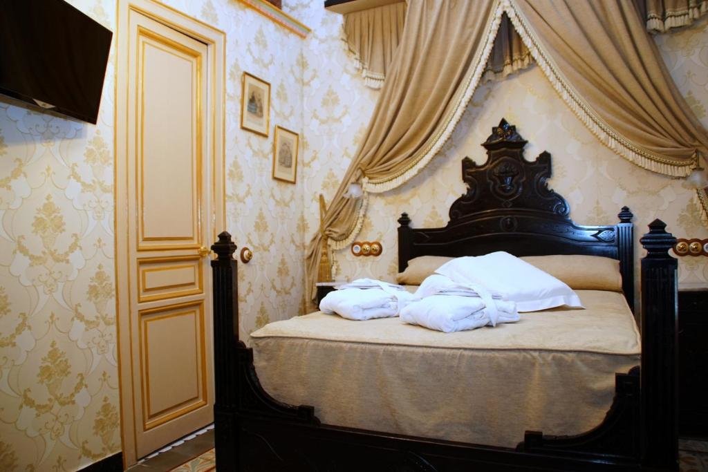 Номер Luxury Sitges Royal Rooms