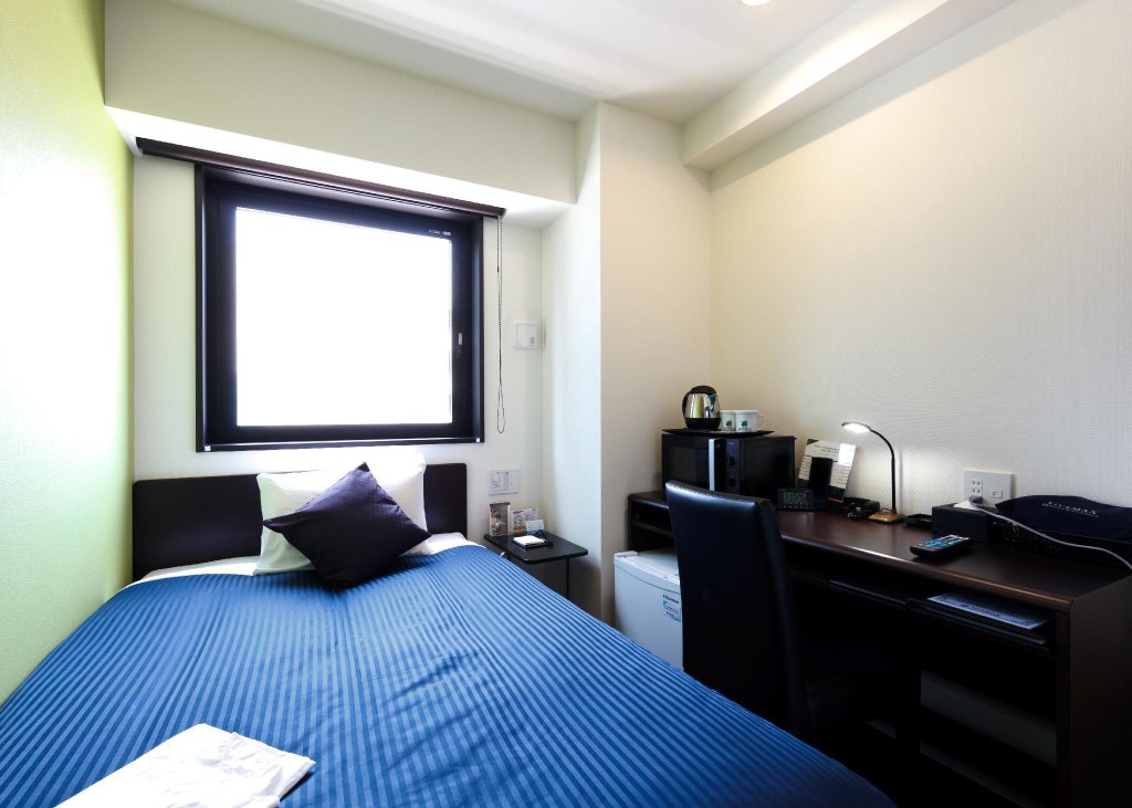 Bed in Dorm HOTEL LiVEMAX Ueno-Ekimae