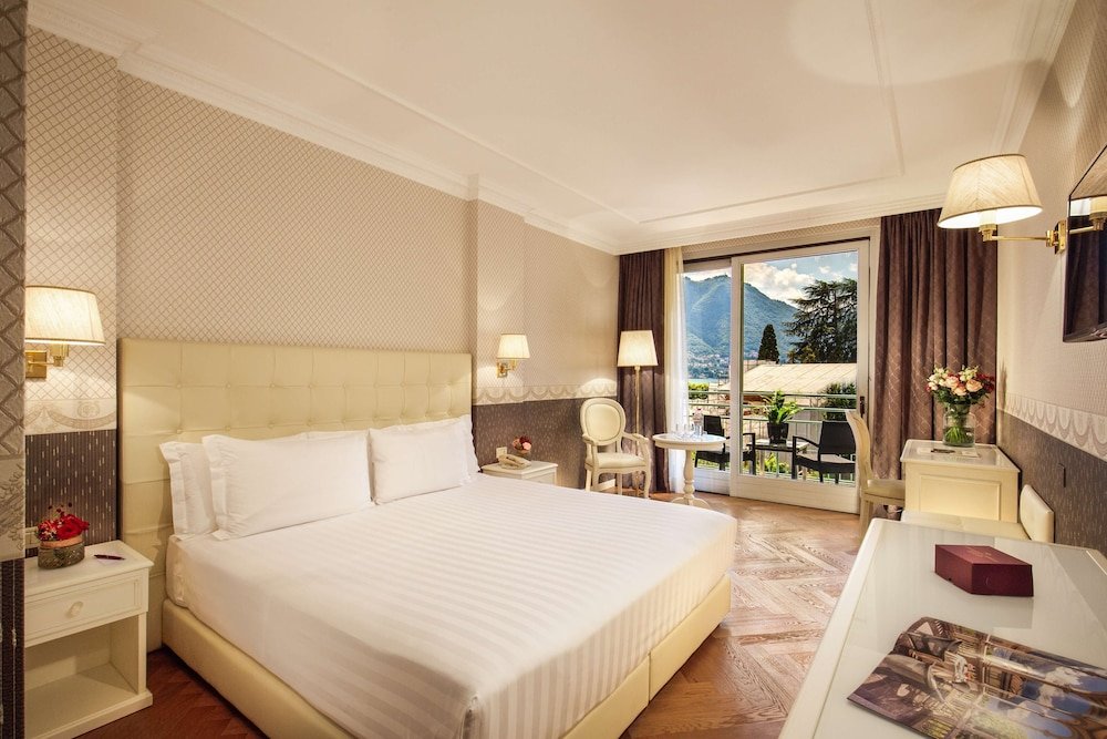 Номер Comfort с балконом и с видом на город Grand Hotel Imperiale Resort & SPA