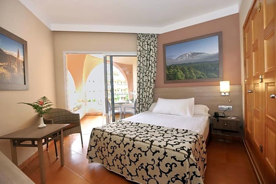 Standard simple chambre Vue piscine Hotel Puerto Palace