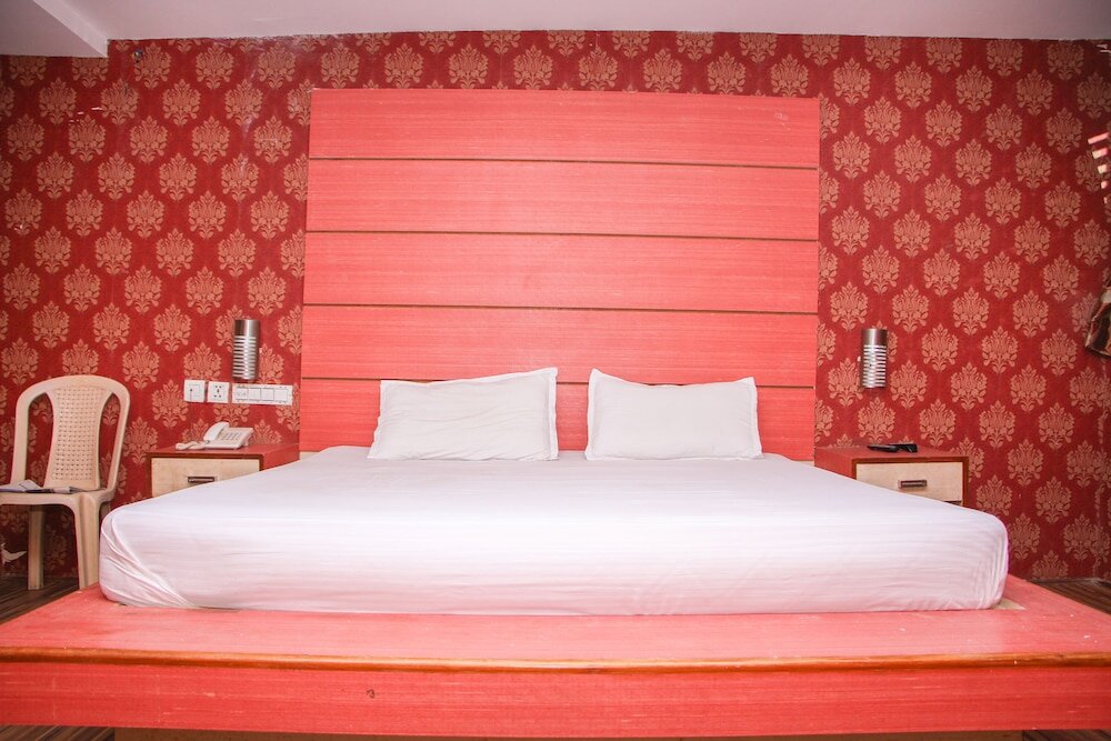 1 Bedroom Standard Quadruple room DeSantosh Residency
