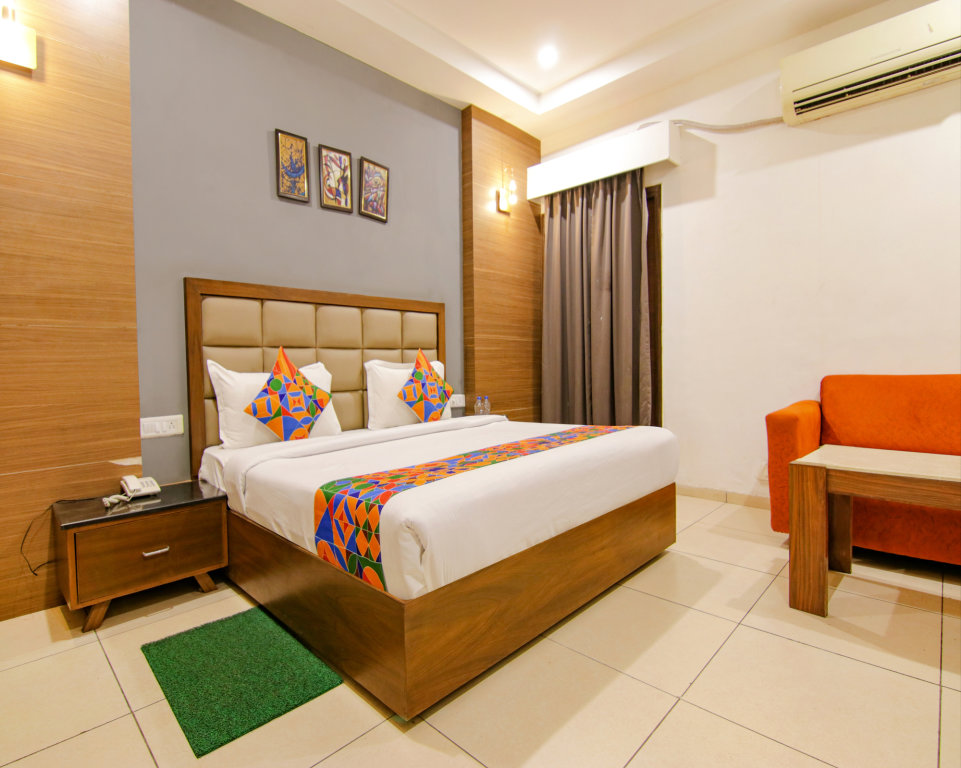 Premium room FabHotel Citi Inn