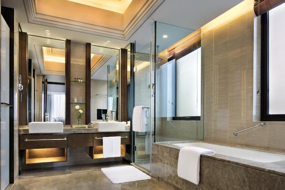 Двухместный номер Premier The Qube Hotel Shanghai Xinqiao