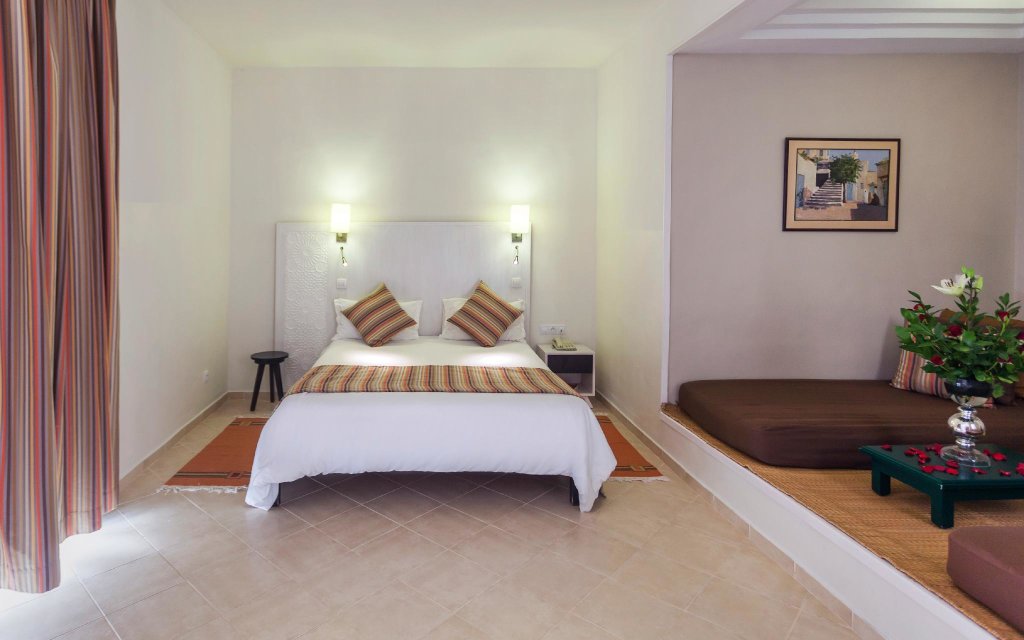 Четырёхместный номер Standard Отель Seabel Alhambra Beach Golf & Spa