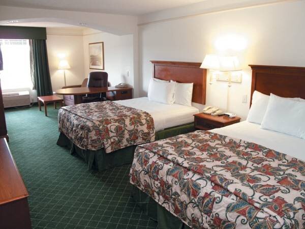 Кровать в общем номере La Quinta by Wyndham Atlanta Stockbridge