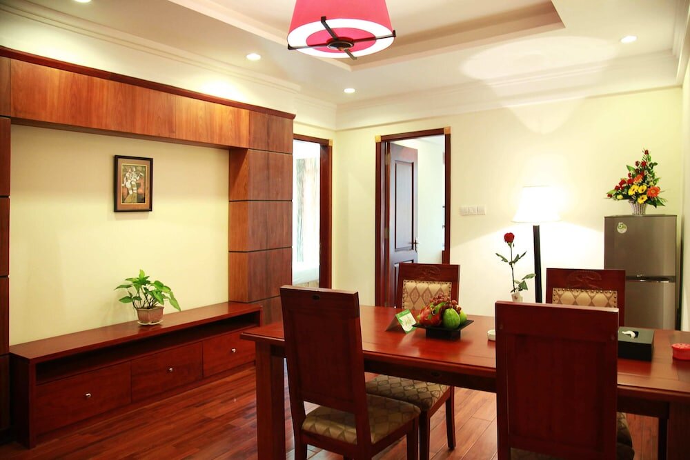 Familie Suite mit Balkon DLGL - Dung Quat Hotel