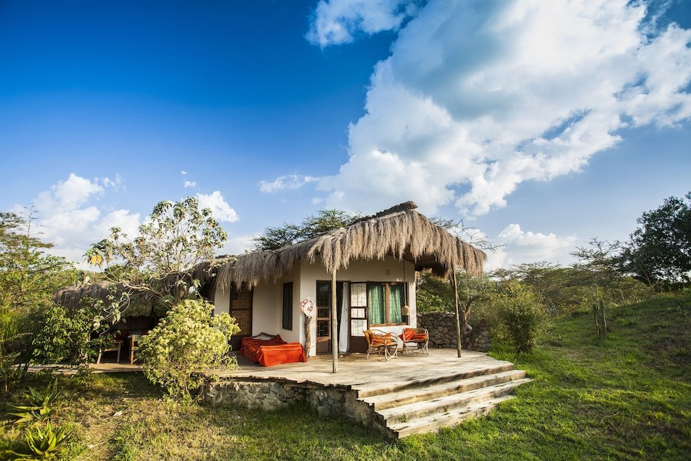 Deluxe Bungalow with mountain view Nature Homes - Africa Amini Life
