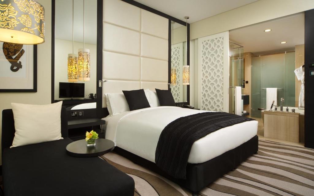 Superior Doppel Zimmer mit Stadtblick Sofitel Abu Dhabi Corniche