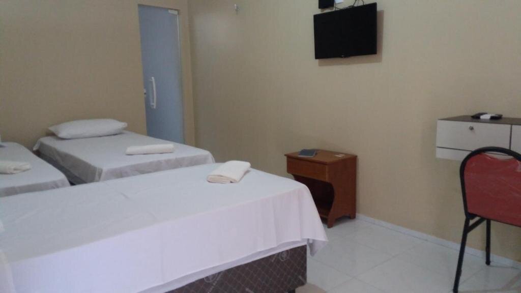 Standard triple chambre Hana Praia Hotel
