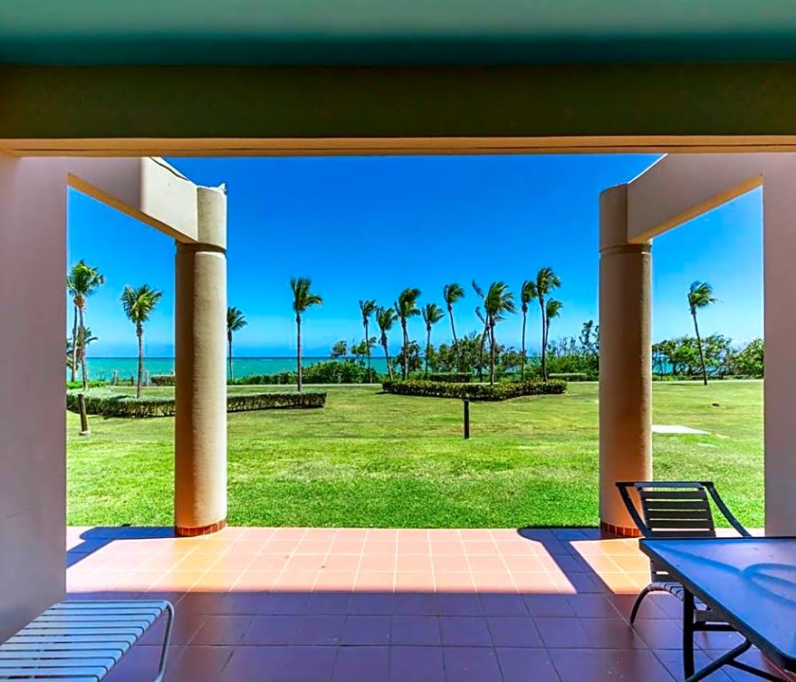 Четырёхместный номер Standard с видом на сад Hilton Ponce Golf & Casino Resort