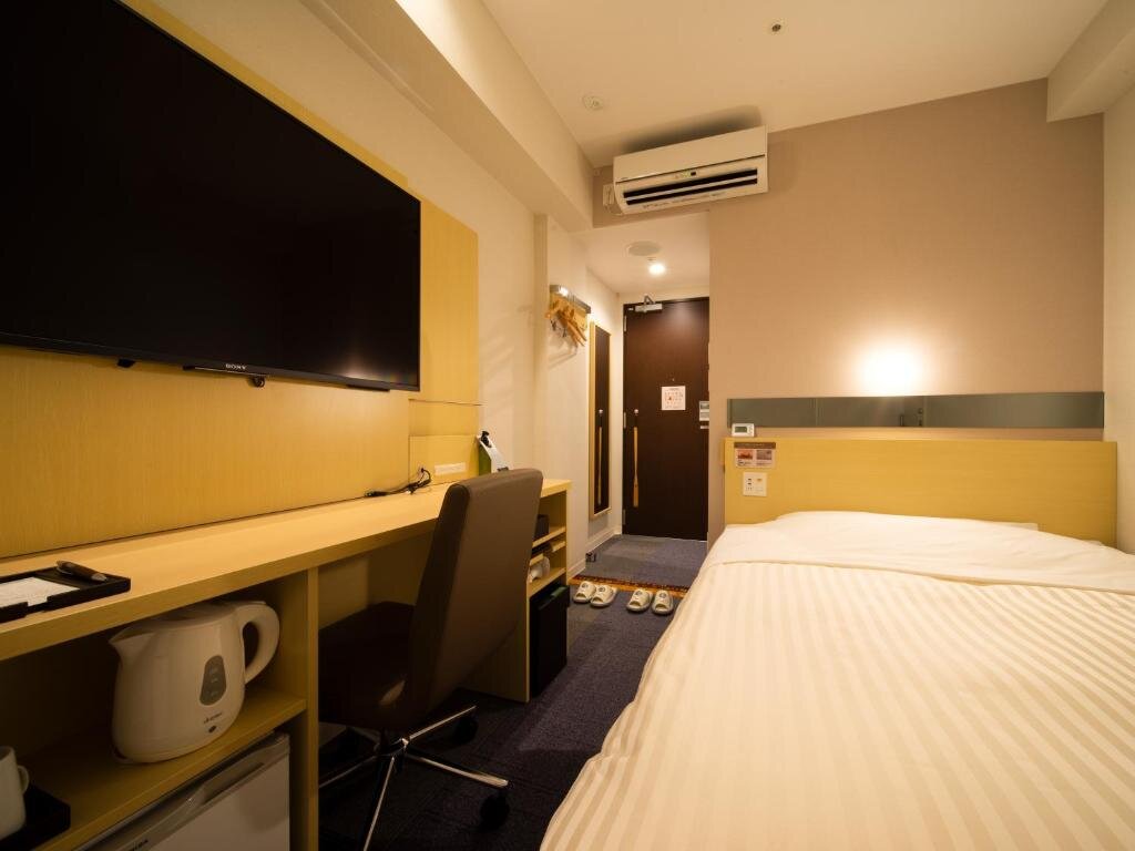 Standard simple chambre Super Hotel Tokyo Shiba