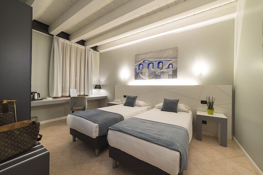 Comfort Double room with balcony Hotel Fontana Verona
