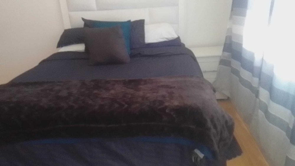 Suite Comfort Apartment In Rosebank Johannesburg