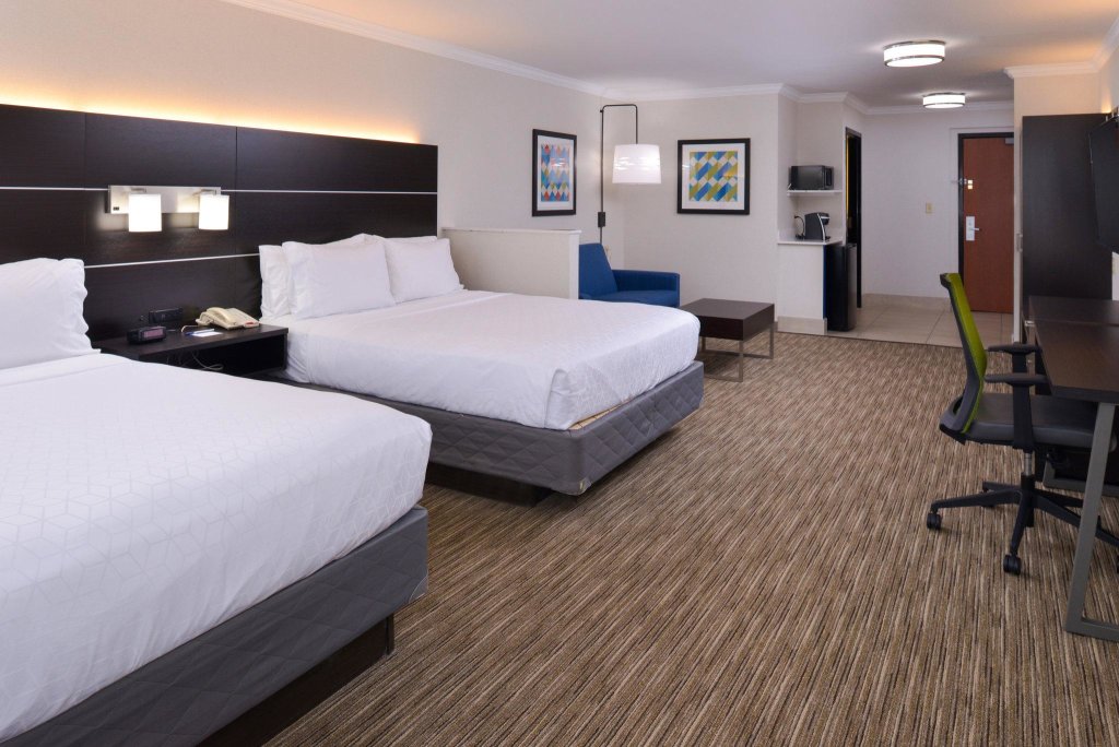 Suite quadrupla Holiday Inn Express & Suites Austin NW