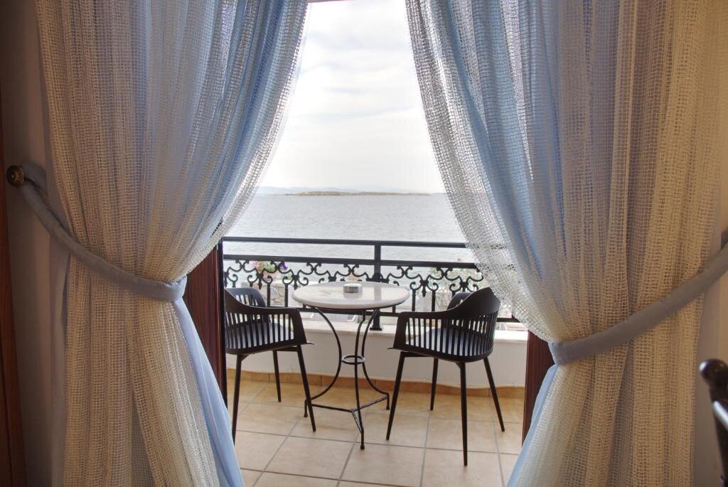 Standard Double room with sea view Kekrifalia Hotel