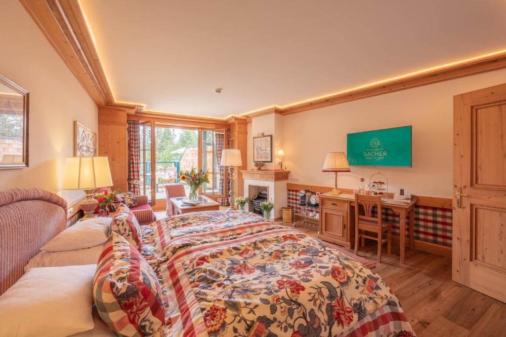 Deluxe Doppel Zimmer mit Bergblick Alpin Resort Sacher