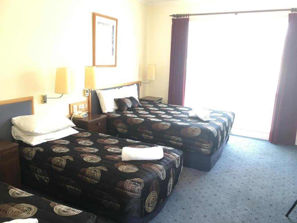 Deluxe Triple room Australia Park Motel