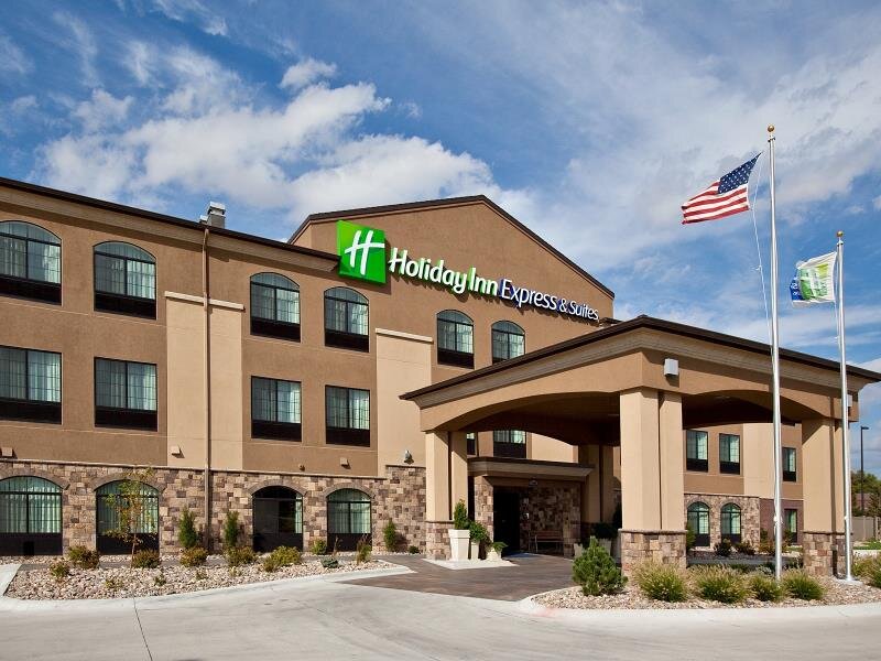 Suite individual Holiday Inn Express Hotel & Suites Grand Island, an IHG Hotel