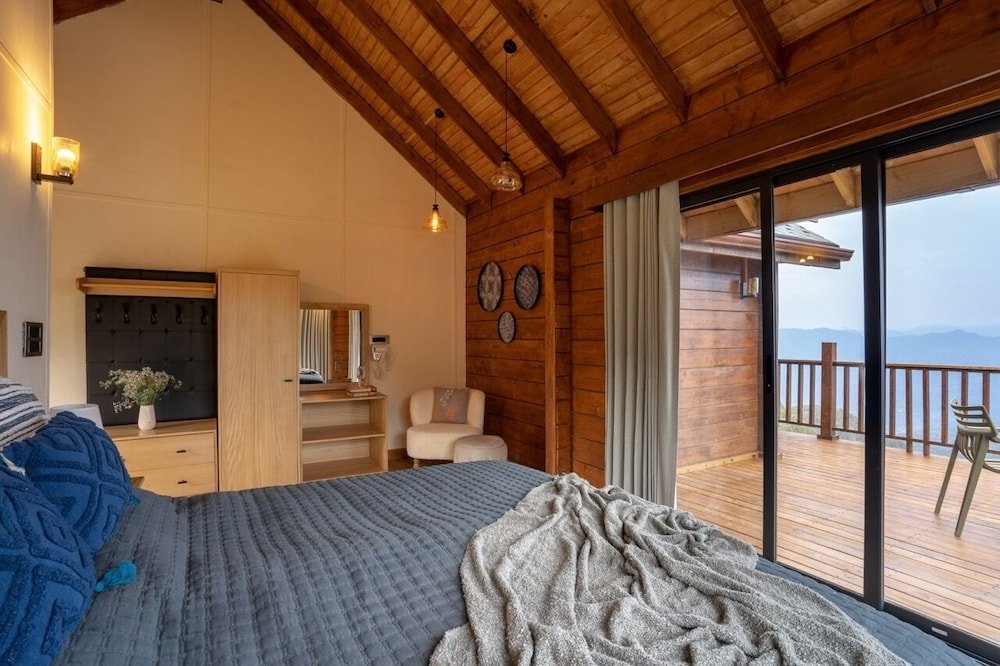 Вилла Luxury с 3 комнатами Avalon Cottages Kanatal