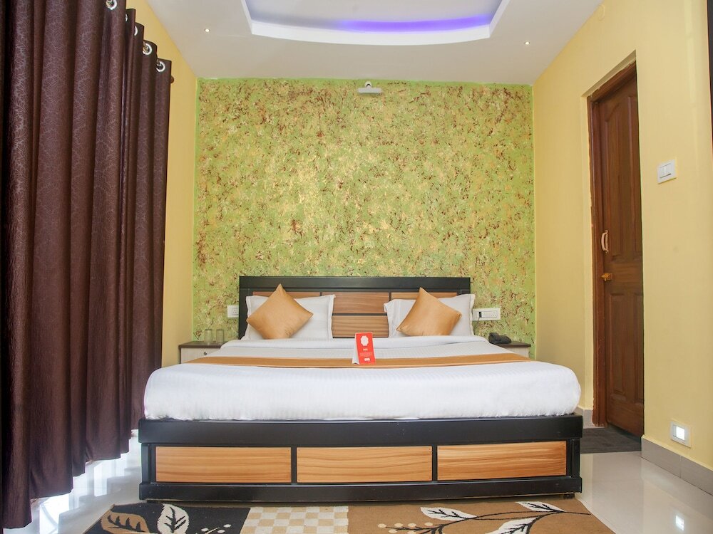 Standard room OYO 10673 Time Palace Residency