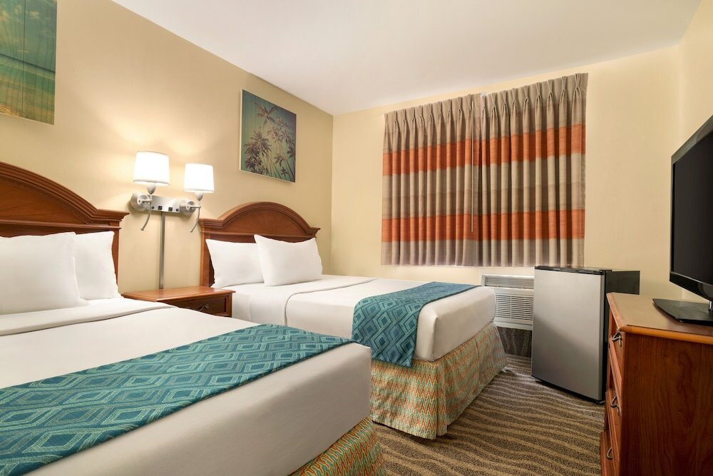 Standard room Plim Plaza Hotel