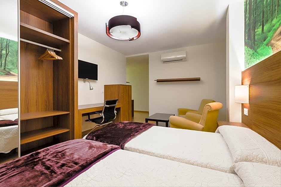 Standard Dreier Zimmer Hotel - Residencia Arriola