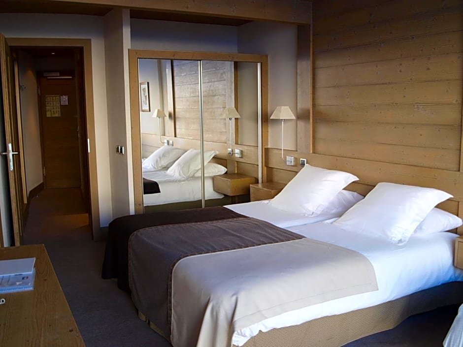 Prestige Vierer Zimmer Hotel Le Ski d'Or