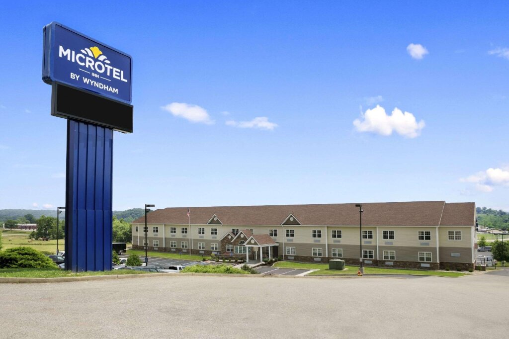 Двухместный номер Standard Microtel Inn & Suites By Wyndham Mineral Wells/Parkersburg