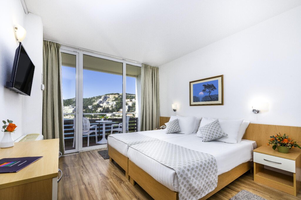 Habitación doble Estándar con balcón y con vista al mar Adriatic Hotel