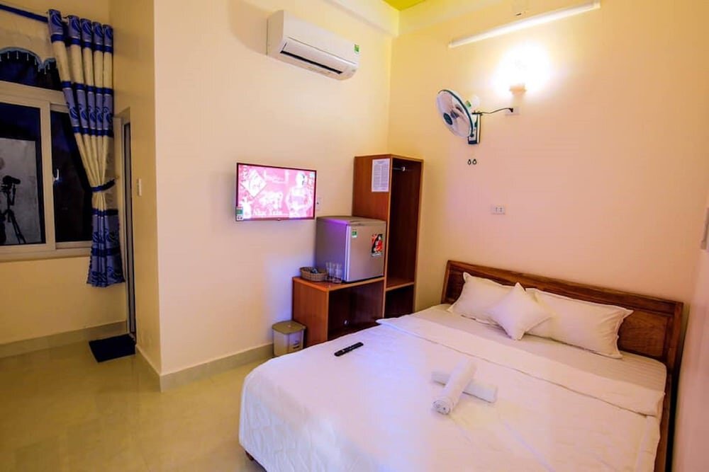 Standard room Gia Thinh Hotel