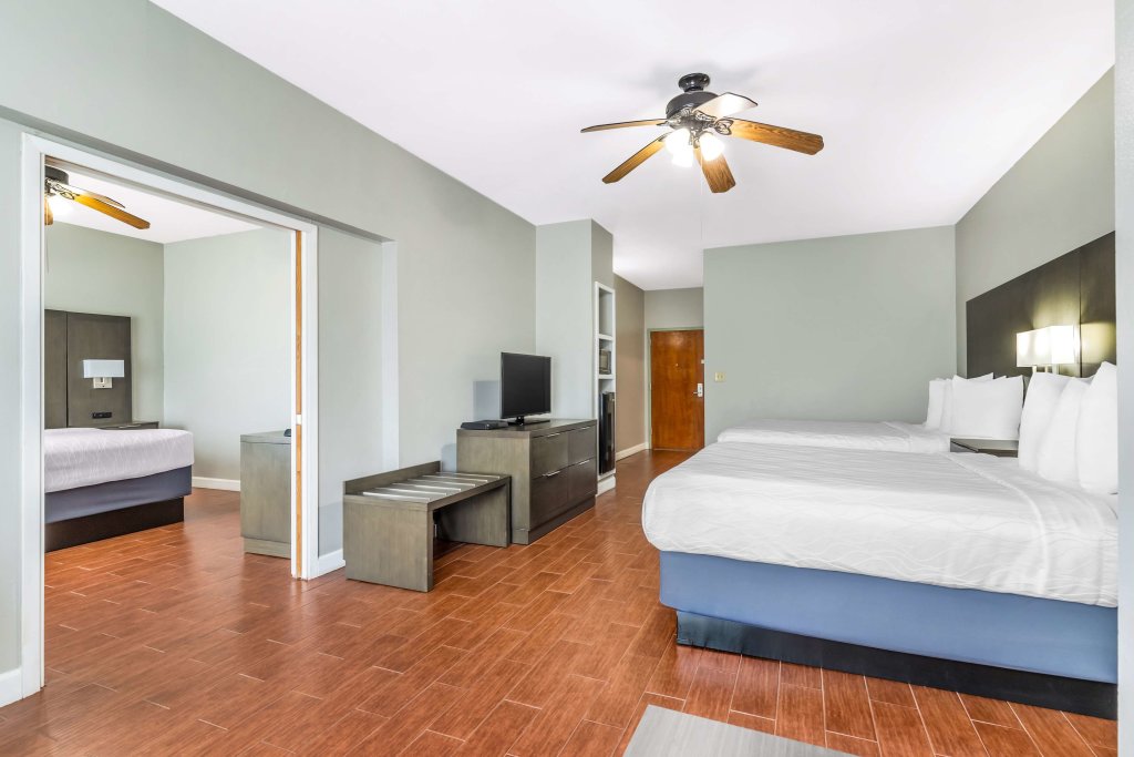Suite 2 dormitorios Best Western Port Lavaca Inn