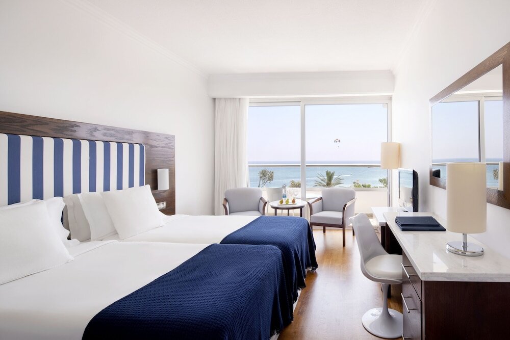 Habitación Estándar con balcón y con vista al mar Grecian Sands Hotel