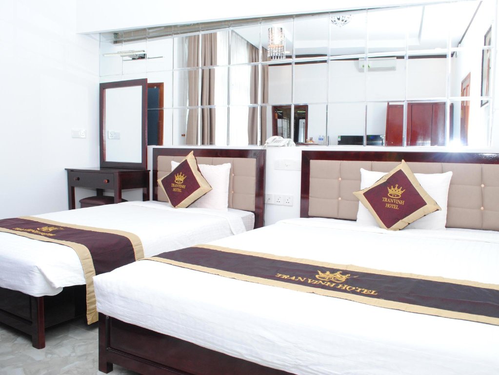 Superior Dreier Zimmer Tran Vinh Hotel