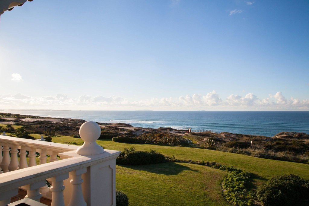 Двухместный номер Premium с красивым видом из окна Praia D'El Rey Marriott Golf & Beach Resort