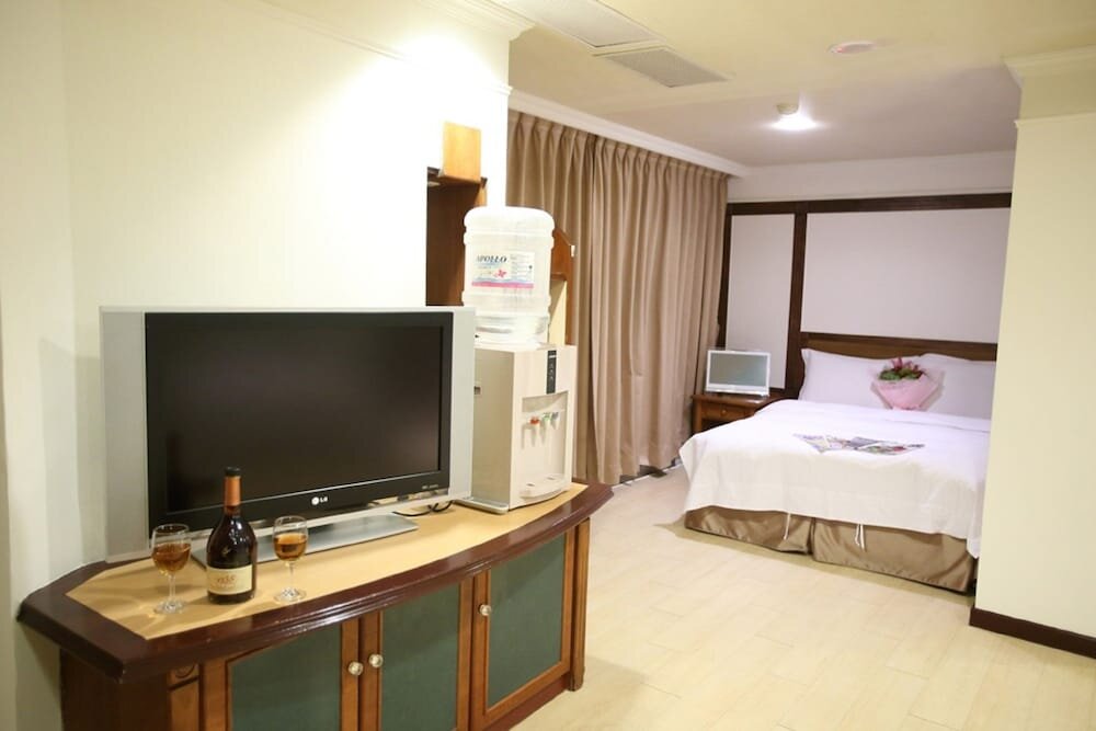 Кровать в общем номере 享平方文旅