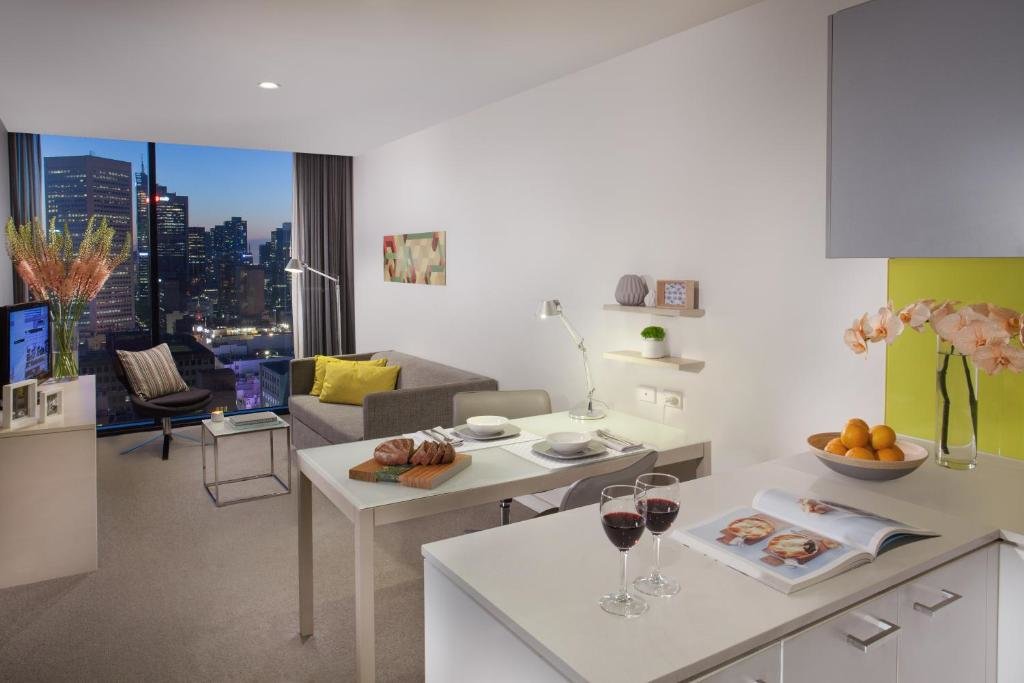 Апартаменты Deluxe с 2 комнатами Citadines on Bourke Melbourne
