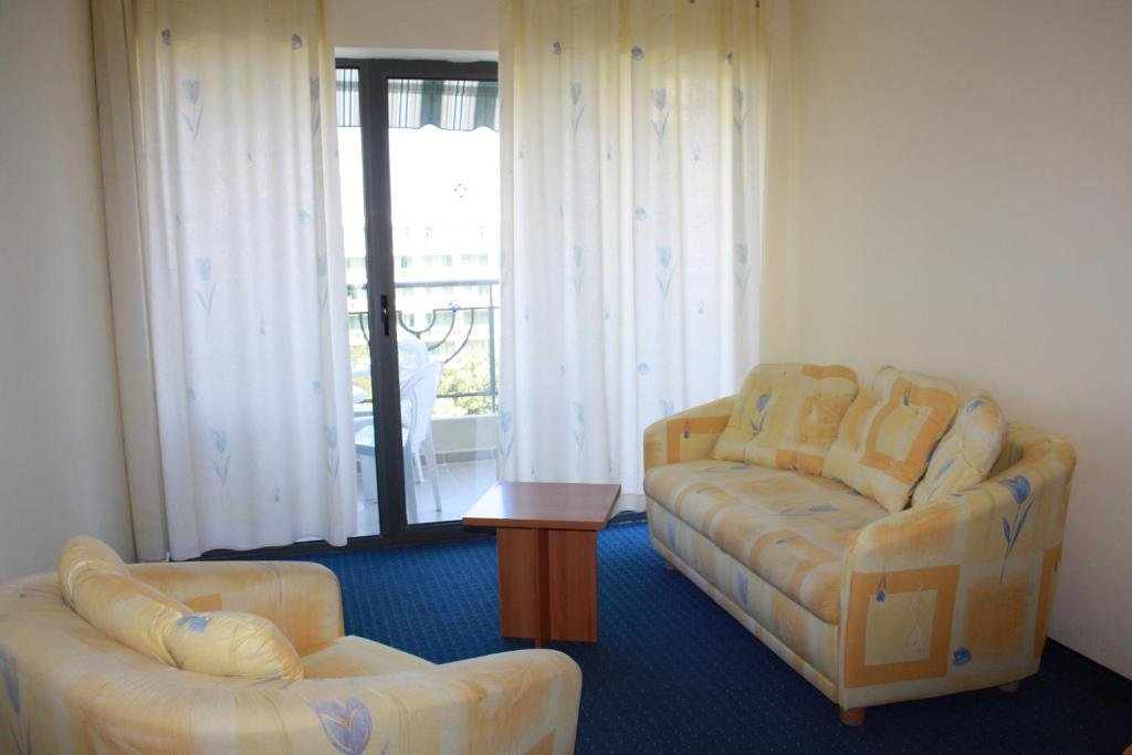 Appartamento doppio 1 camera da letto con balcone e con vista sulla città Hotel Perunika