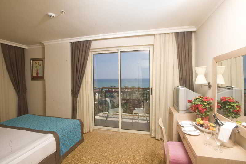 Standard Doppel Zimmer mit Balkon Crystal Family Resort & Spa
