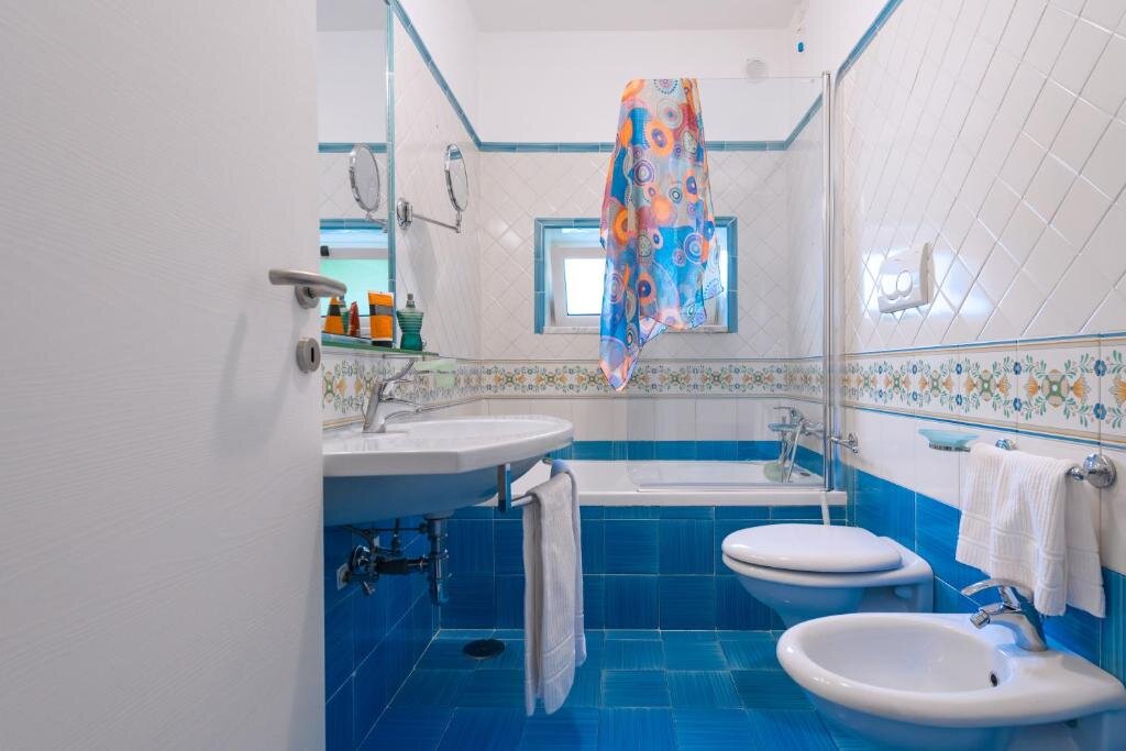 Полулюкс Amalfi Suite Boutique Hotel Adults Only