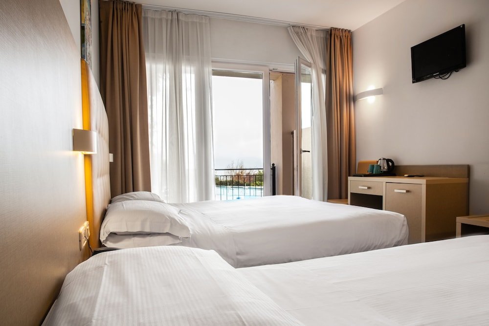 Standard triple chambre avec balcon et Vue sur le lac Hotel Belvedere