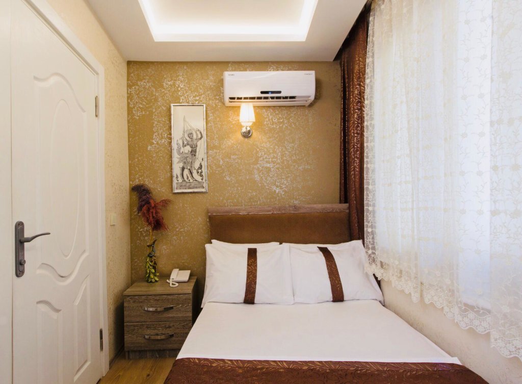 Standard Zimmer mit Stadtblick Carvan Otel