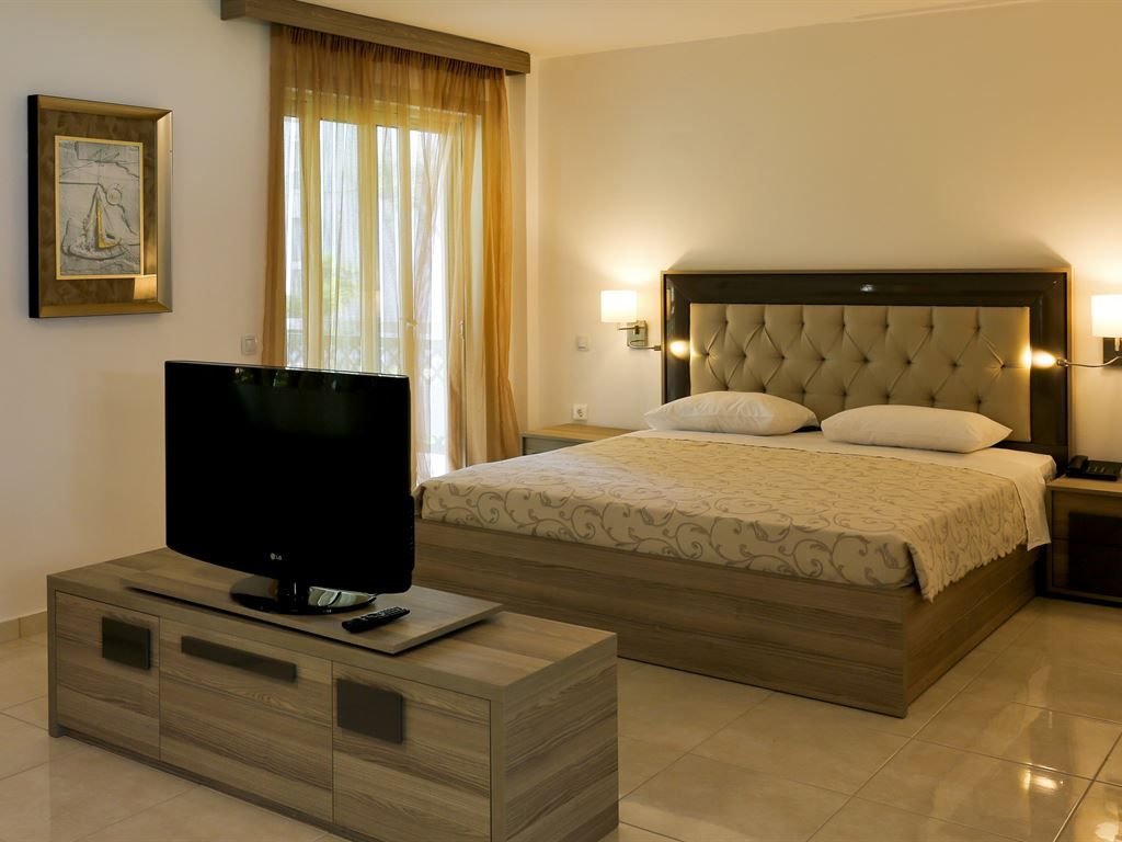 Prestige Suite Palmariva Beach Hotel