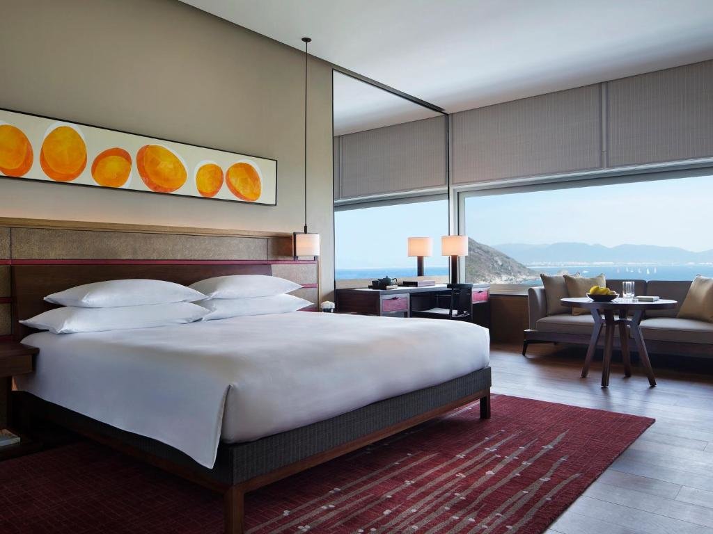 Двухместный номер Standard с красивым видом из окна Park Hyatt Sanya Sunny Bay Resort